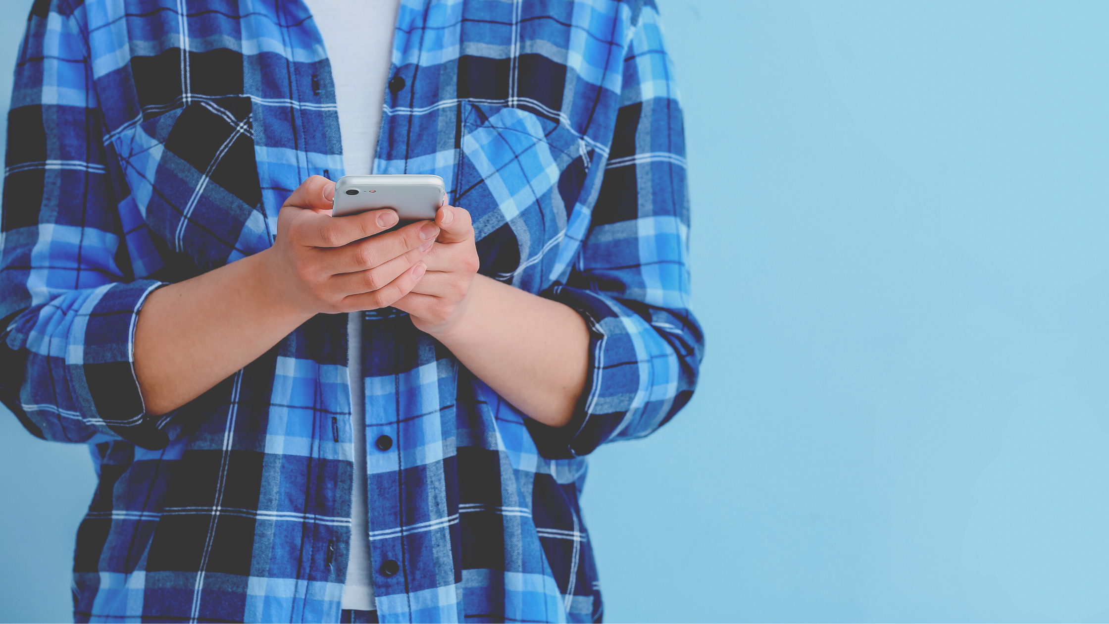 10 WAYS TO USE SOCIAL MEDIA WHILE PRACTICING SELF-CARE & MAINTAINING MENTAL HEALTH 10 WAYS TO USE SOCIAL MEDIA WHILE PRACTICING SELF-CARE & MAINTAINING MENTAL HEALTH